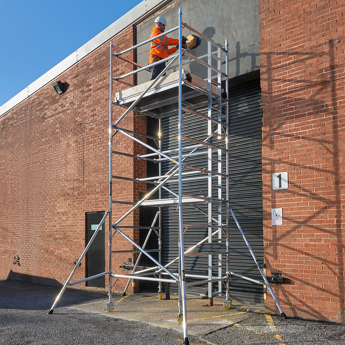 Boss Ladderspan 3T Double Width Scaffold Tower