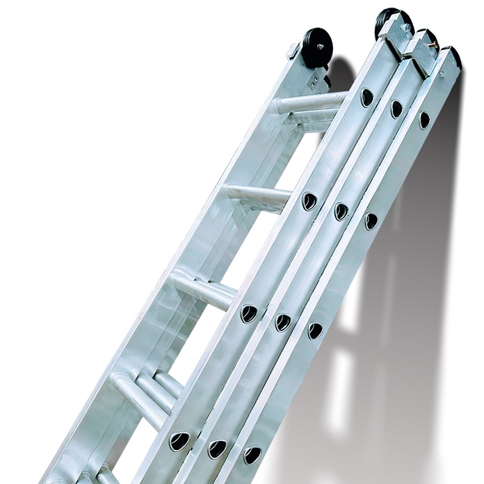 Heavy Duty Triple Extension Ladders