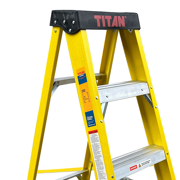 Titan Fibreglass Swingback Step Ladder