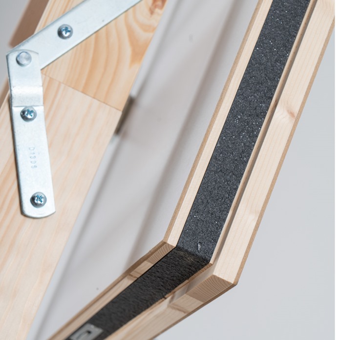 Dolle Fire Resistant Loft Ladder REI 45 (1150 x 550mm)