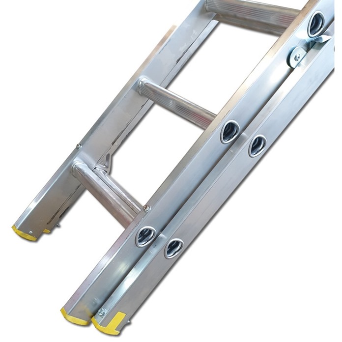 Titan Classic Double Extension Ladder